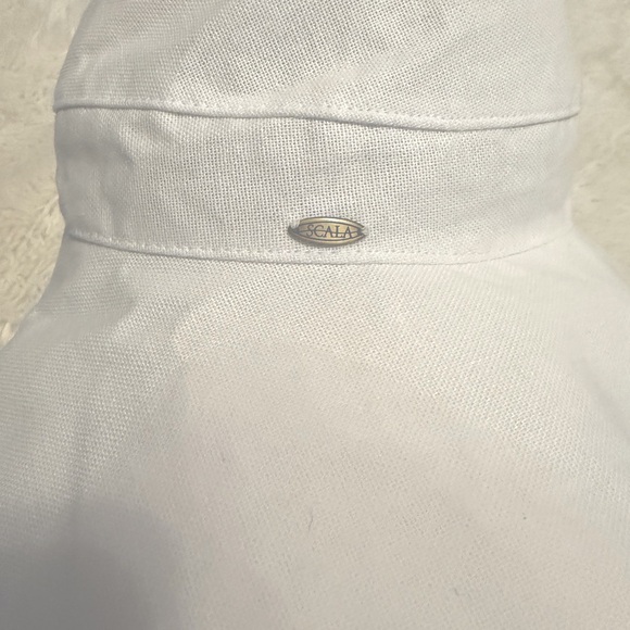 Scala White Wide Brim Sun Hat - Picture 4 of 4